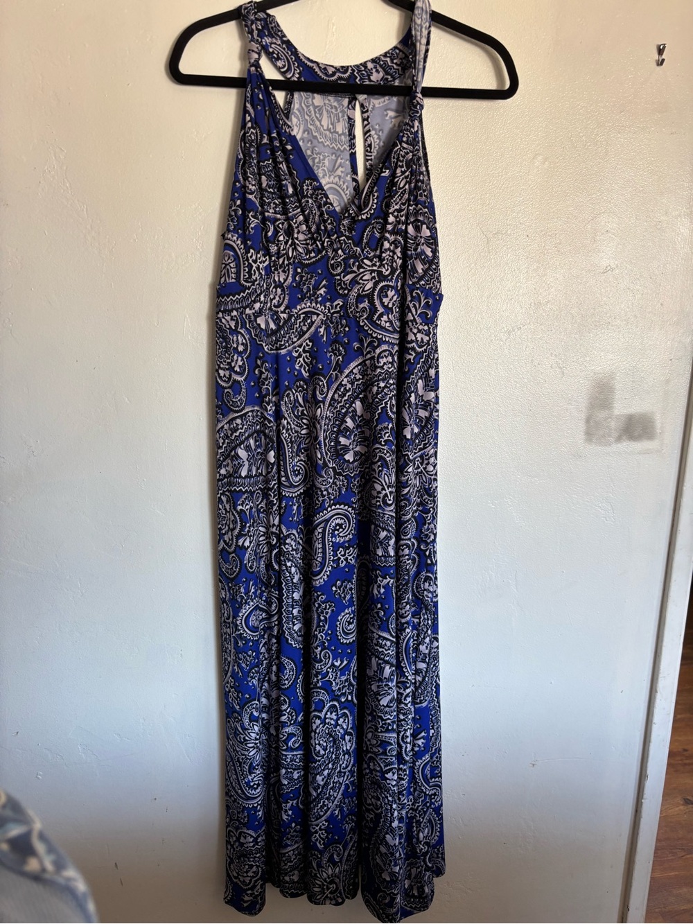 NY Collection Blue and White Paisley Maxi Dress